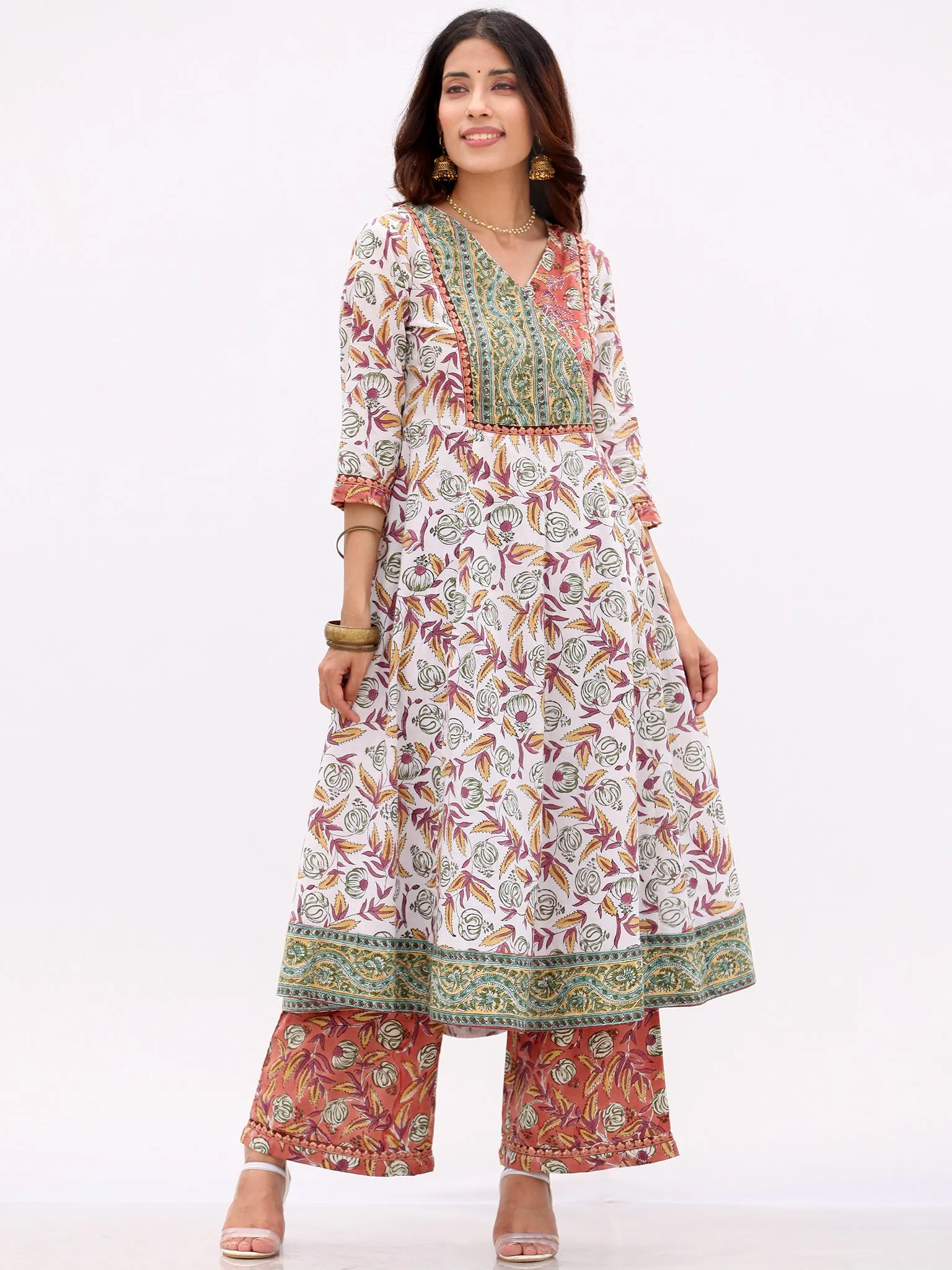 Fiza Farhat Set Of Flared Kurta Palazzo Dupatta