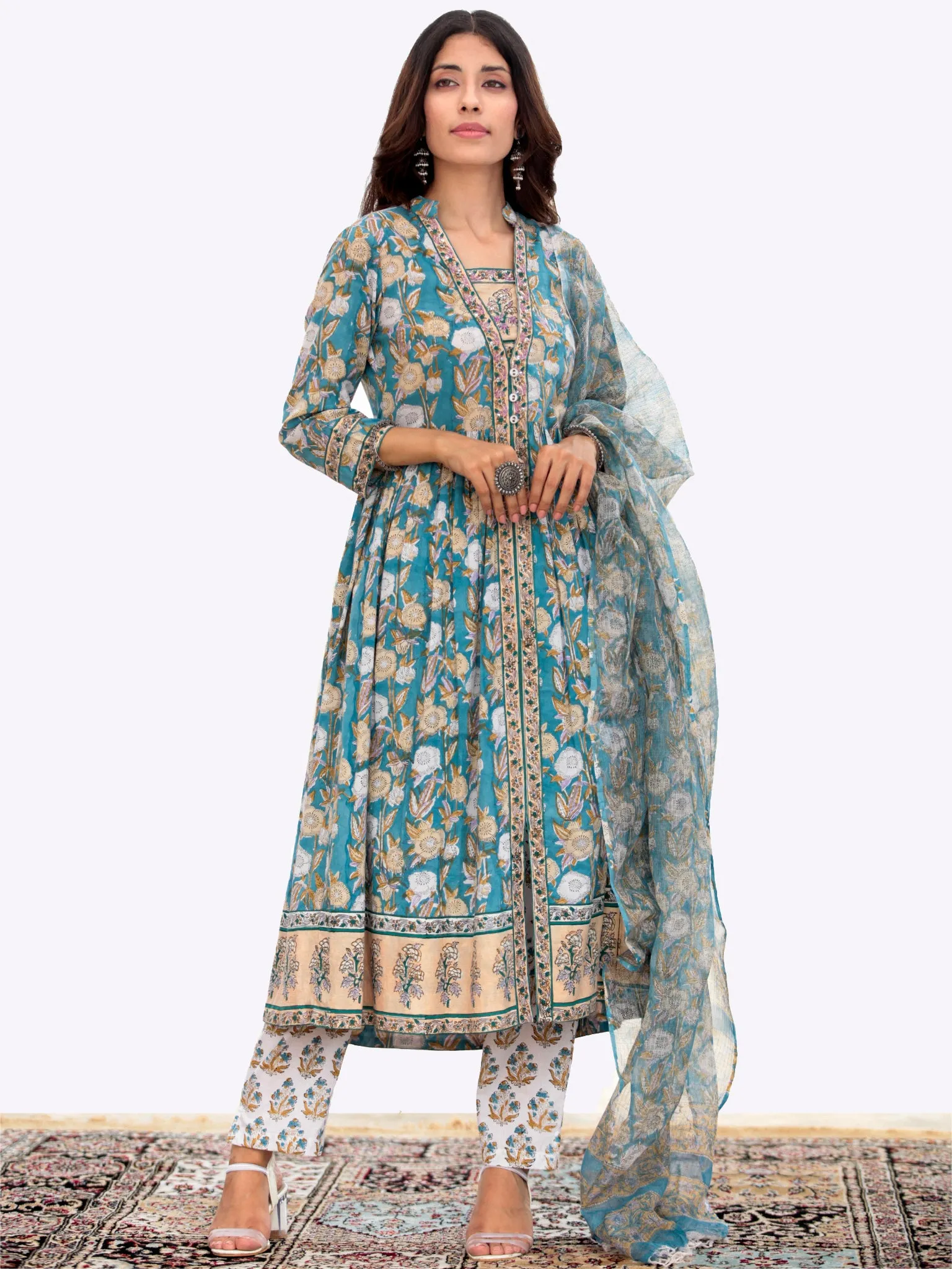 Harit Samah Set Of Flared Kurta Pants Dupatta