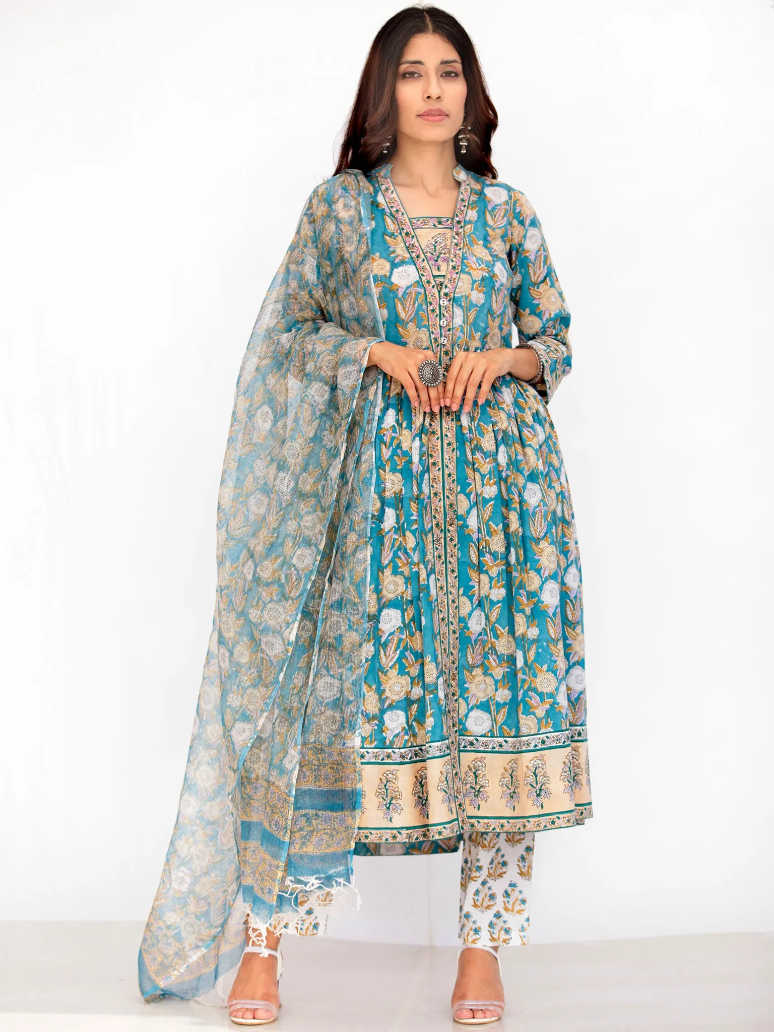 Harit Samah Set Of Flared Kurta Pants Dupatta