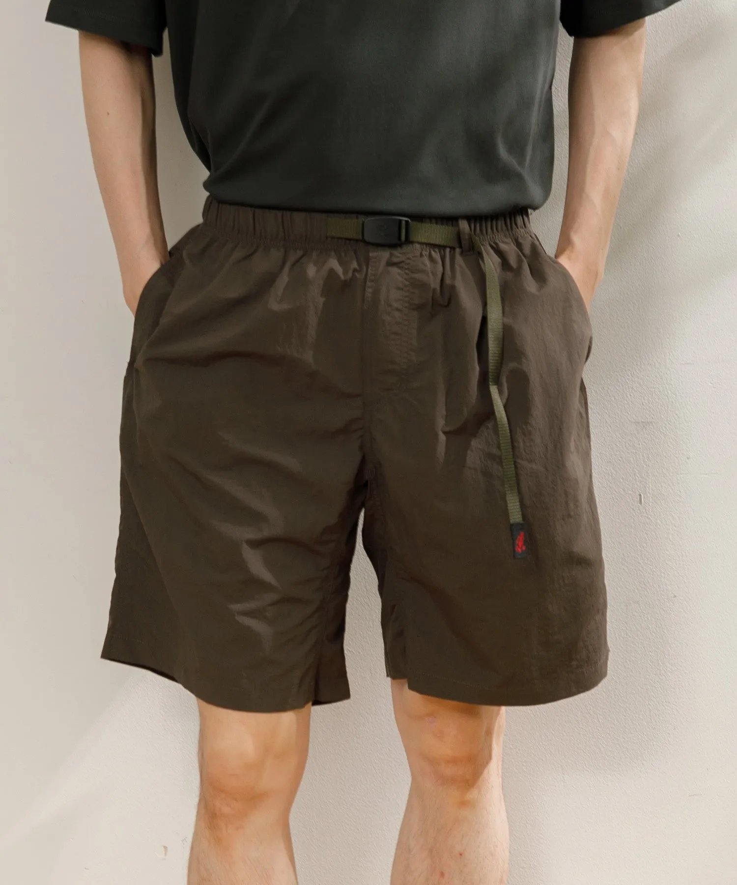 【MEN , WOMEN】GRAMICCI NYLON LOOSE SHORT