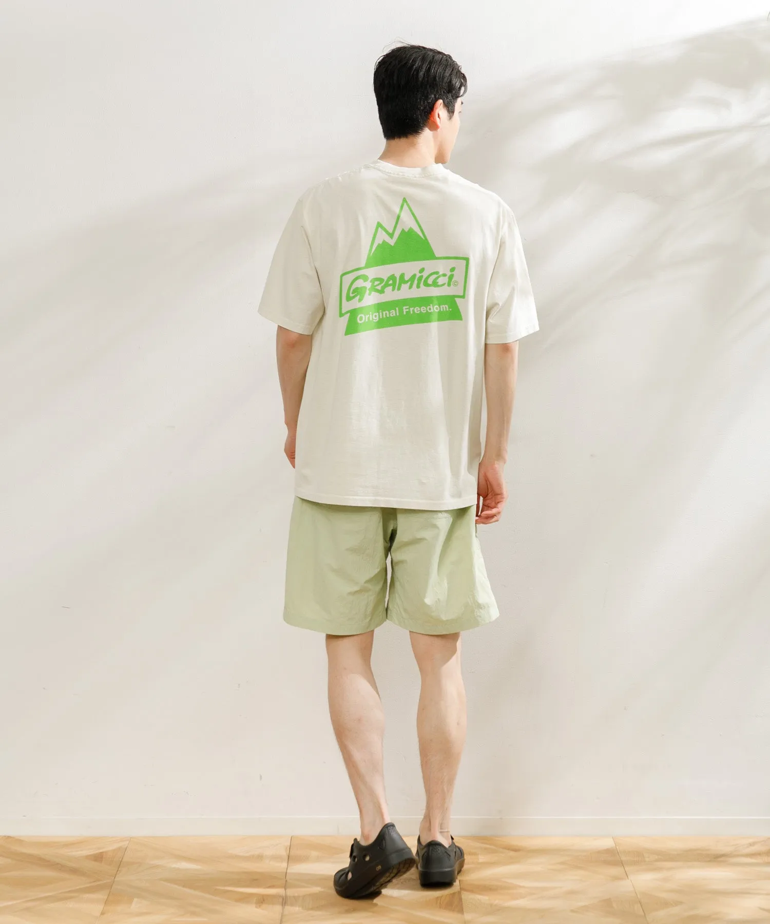 【MEN , WOMEN】GRAMICCI NYLON LOOSE SHORT