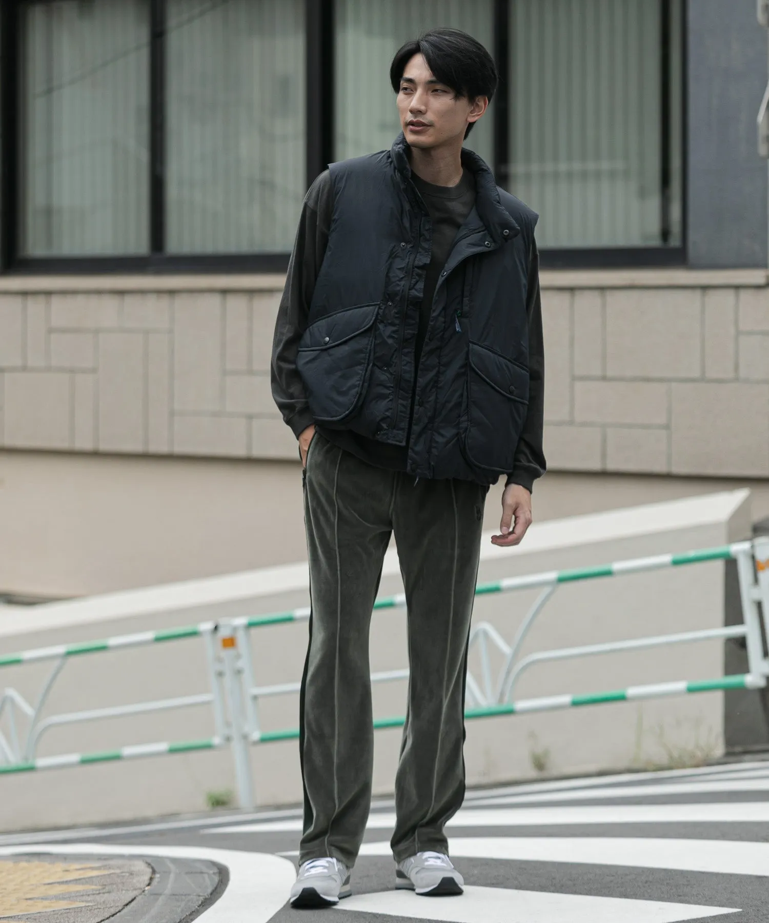 【MEN , WOMEN】NEEDLES Narrow Track Pant - C/Pe Velour