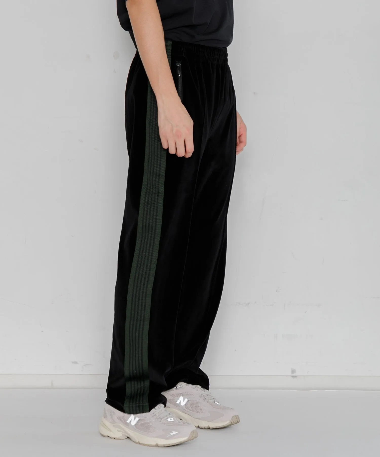 【MEN , WOMEN】NEEDLES Narrow Track Pant - C/Pe Velour