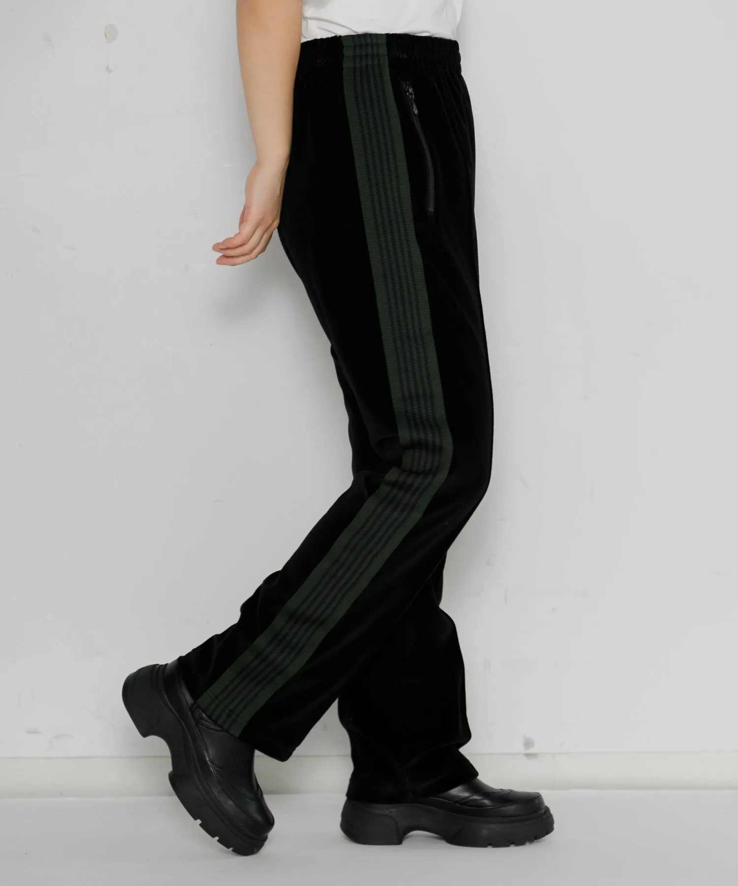 【MEN , WOMEN】NEEDLES Narrow Track Pant - C/Pe Velour