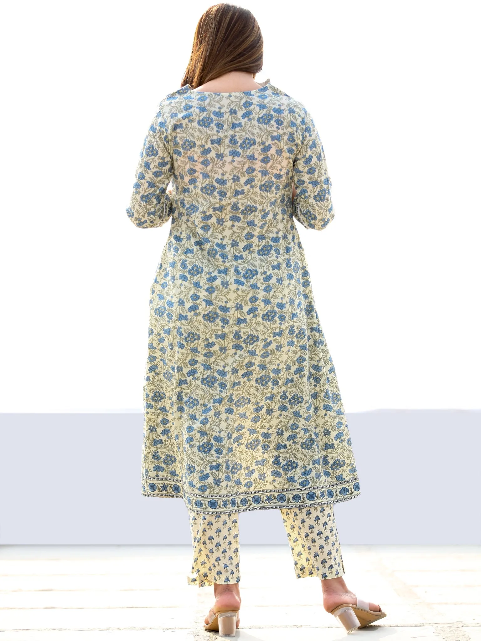 Utsav Apsara - Flared Kurta - KK23A2584