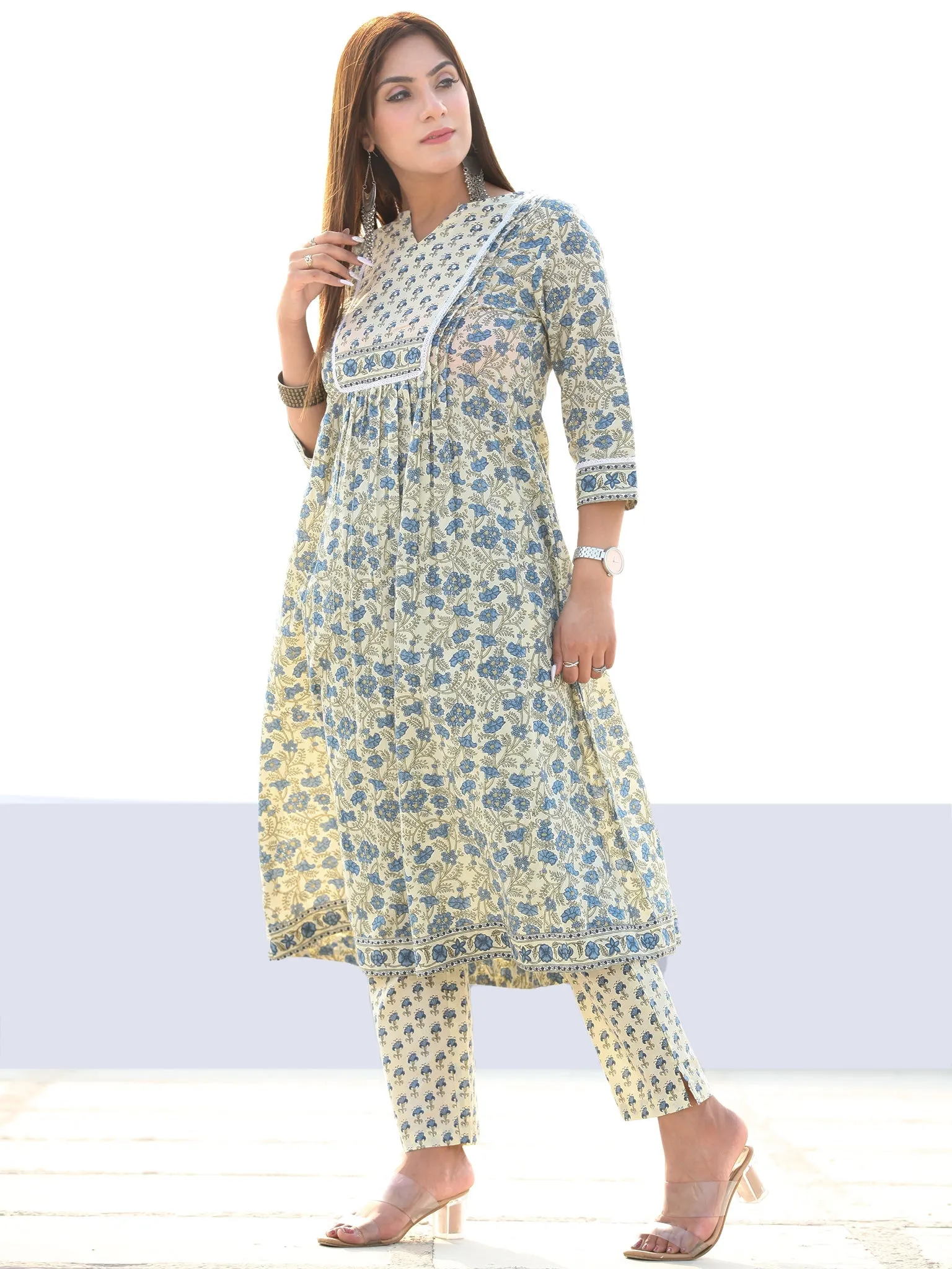 Utsav Apsara - Flared Kurta - KK23A2584